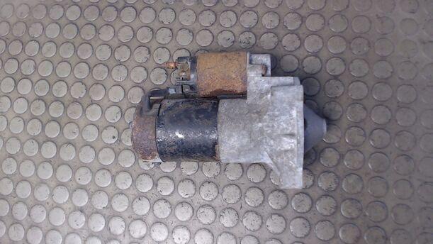 Foto: ANLASSER / STARTER eines Peugeot 306 DT TR