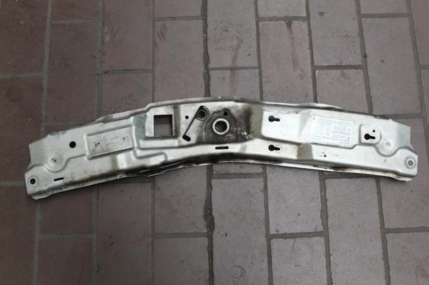 Foto: SCHLOSSTRÄGER OBEN eines Opel Meriva 1.6 16V