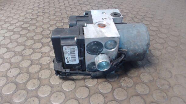 Foto: HAUPTBREMSAGGREGAT ABS eines Opel Meriva 1.6 16V