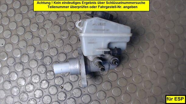 Foto: HAUPTBREMSZYLINDER eines Opel Astra 1.9 CDTI Caravan
