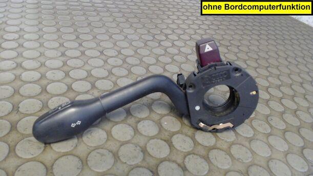 Foto: BLINK-/KOMBISCHALTER eines Seat Cordoba Vario 1.6i