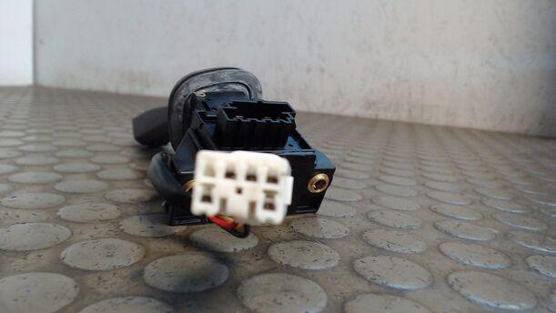 Foto: SCHEIBENWISCHERSCHALTER eines Volvo V70 2.4