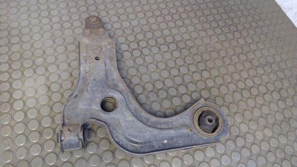 Foto: QUERLENKER VORN LINKS eines Ford Fiesta