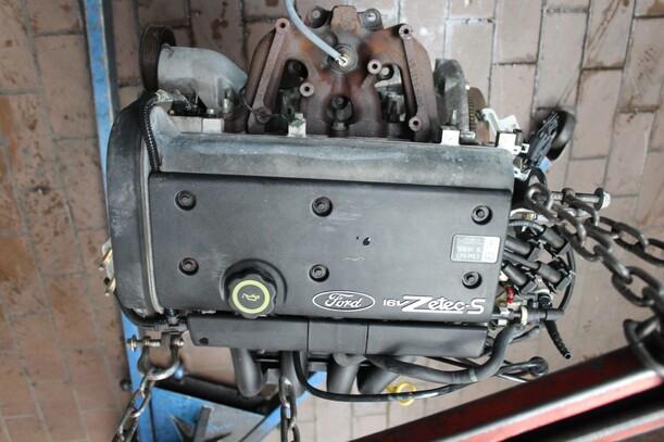 Foto: MOTOR DHA (77000km) eines Ford Fiesta