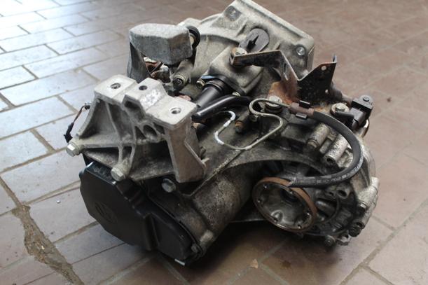 Foto: SCHALTGETRIEBE EBJ eines VW Golf Variant 1.9 TDI