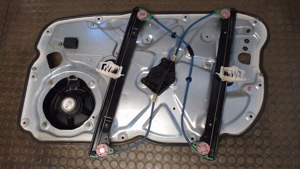 Foto: FENSTERHEBER ELEKTRISCH VORN LINKS (4/5-TÜRER) eines Fiat Stilo 2.4 20V
