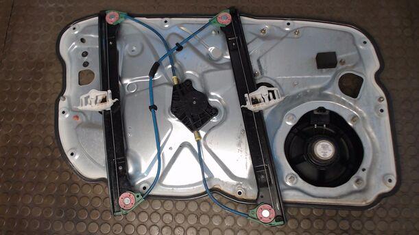Foto: FENSTERHEBER ELEKTRISCH VORN RECHTS (4/5-TÜRER) eines Fiat Stilo 2.4 20V