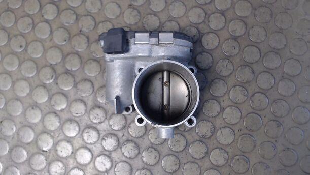 Foto: DROSSELKLAPPENSTUTZEN BOSCH eines Fiat Stilo 2.4 20V