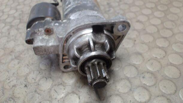Foto: ANLASSER / STARTER  BOSCH eines Ford Galaxy TDI RS