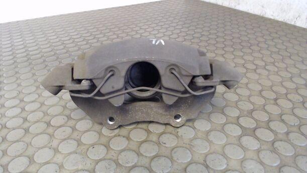 Foto: BREMSSATTEL VORN LINKS eines Ford Focus 2.0 16V Conceptline