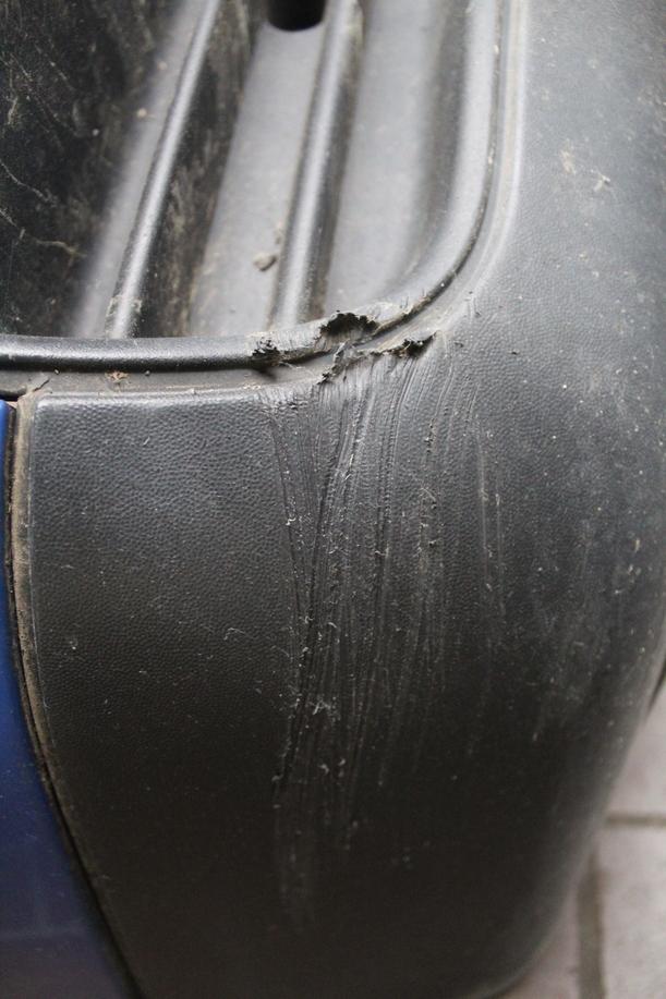 Foto: STOSSFÄNGER / STOSSSTANGE VORN eines VW Lupo 1.0