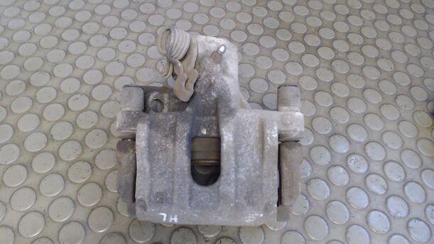 Foto: BREMSSATTEL HINTEN LINKS eines Mazda 3 1.6 Sport Conceptline