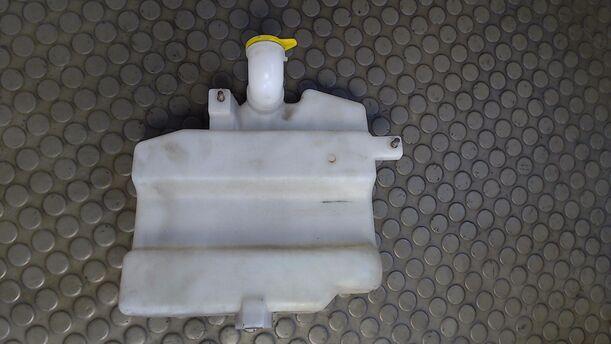 Foto: SCHEIBENWASCHBEHÄLTER eines Opel Agila 1.0 12 V