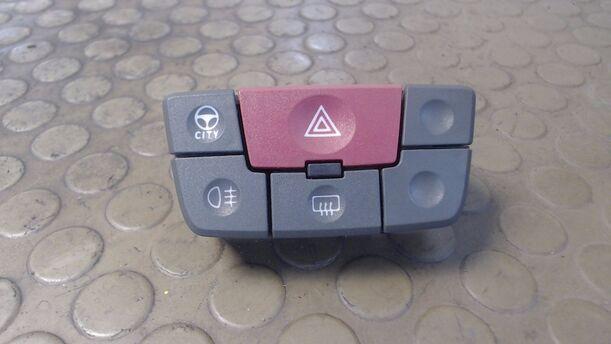 Foto: WARNBLINKSCHALTER eines Fiat Panda 1.2 C