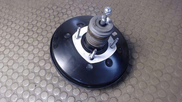 Foto: BREMSKRAFTVERSTÄRKER eines Fiat Panda 1.2 C