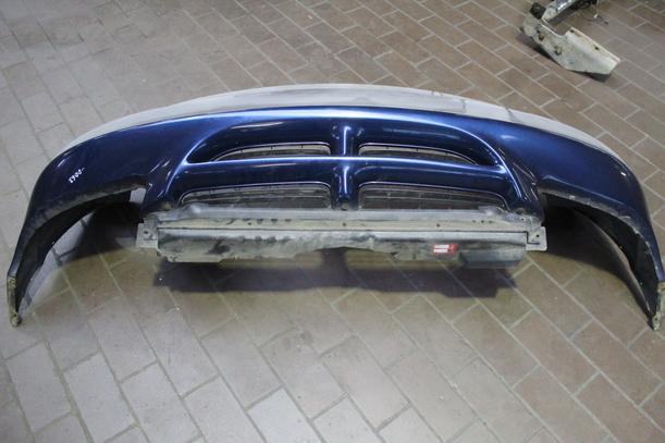 Foto: STOSSFÄNGER/STOßSTANGE VORN eines Chrysler Voyager 2.5 TD Comfortline