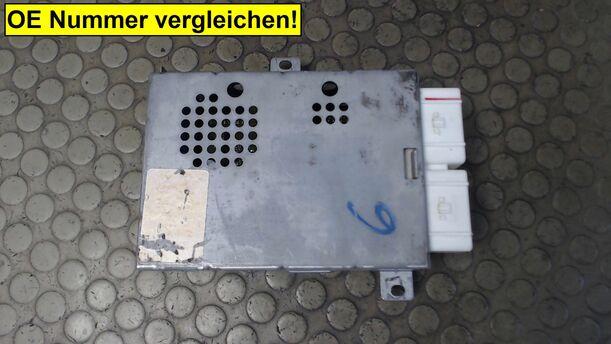 Foto: STEUERGERÄT SICHERUNGSKASTEN eines Chrysler Voyager 2.5 TD Comfortline
