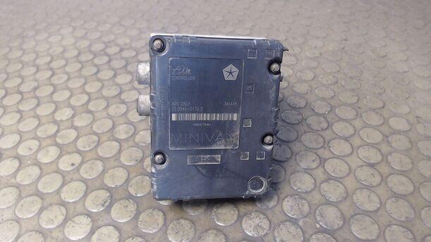 Foto: HAUPTBREMSAGGREGAT ABS eines Chrysler Voyager 2.5 TD