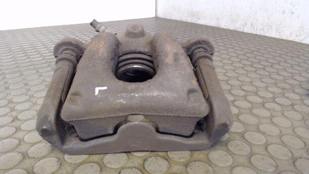 Foto: BREMSSATTEL VORN LINKS eines BMW 118i