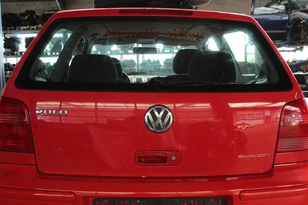 Foto: HECKKLAPPE / HECKDECKEL eines VW Polo