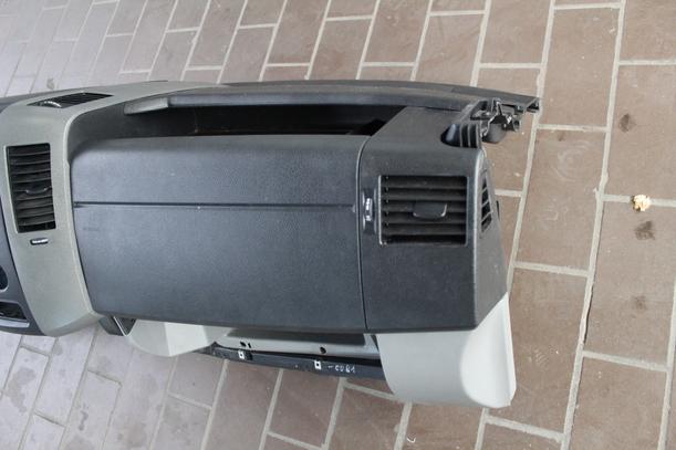 Foto: ARMATURENBRETT eines VW Crafter 35 L TDI