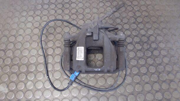Foto: BREMSSATTEL HINTEN LINKS eines VW Crafter 35 L TDI