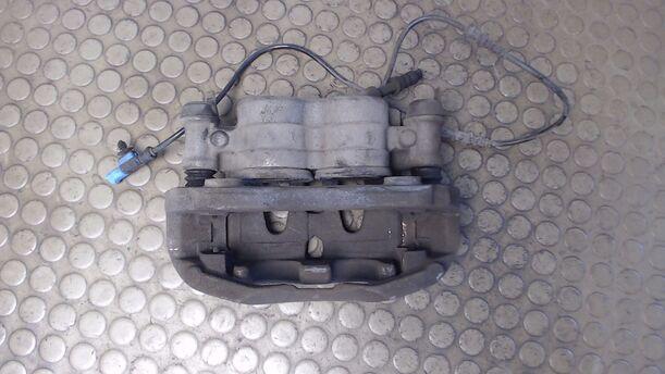 Foto: BREMSSATTEL VORNE LINKS eines VW Crafter 35 L TDI