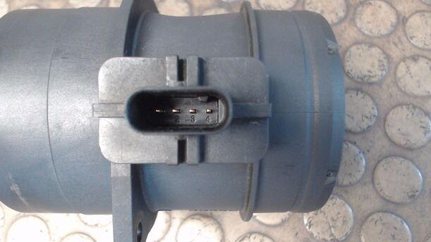Foto: LUFTMASSNMESSER eines VW Crafter 35 L TDI