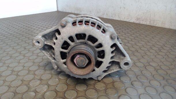 Foto: LICHTMASCHINE DELCO 100 Ampere eines Opel Omega Caravan 2.2 16 V