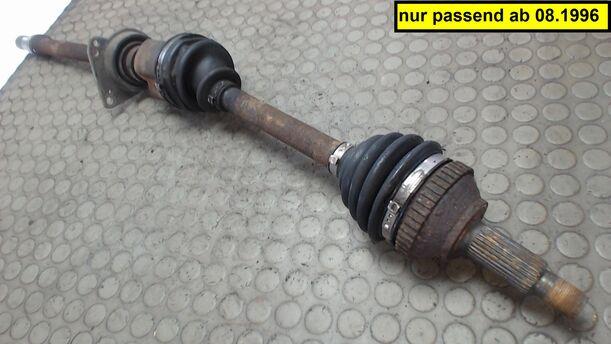 Foto: ANTRIEBSWELLE RECHTS eines Ford Mondeo Turnier 16V