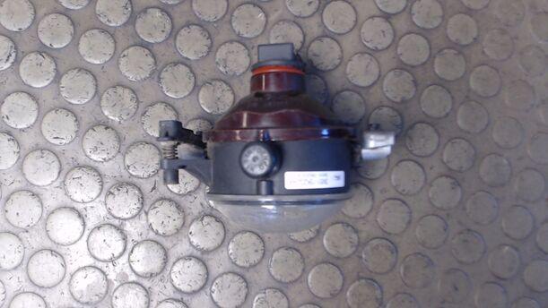 Foto: NEBELSCHEINWERFER LINKS eines Ford Focus C-MAX 1.6 TDCi C