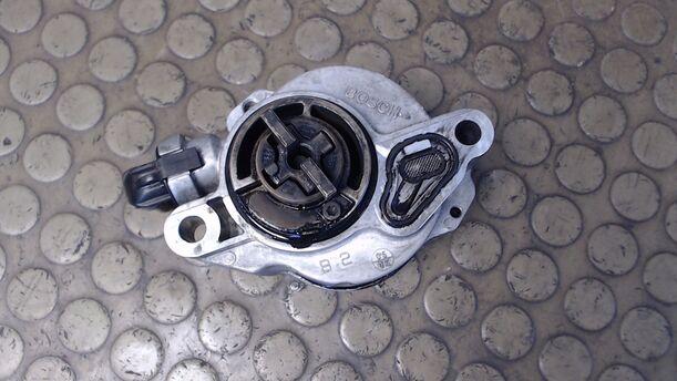 Foto: VAKUUMPUMPE eines Ford Focus C-MAX 1.6 TDCi C