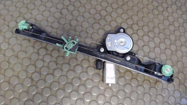 Foto: FENSTERHEBER ELEKTRISCH LINKS (2/3-Türer) eines Fiat Punto 1.2 8V C