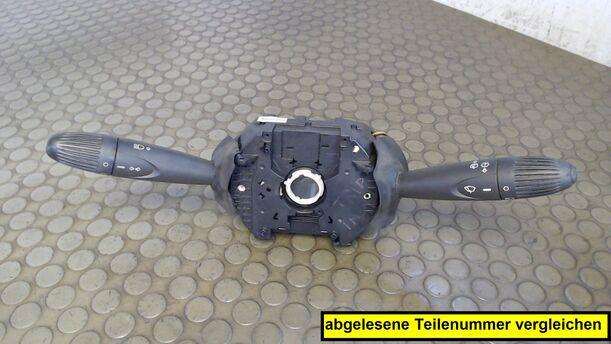 Foto: KOMBISCHALTER eines Fiat Punto 1.2 8V C
