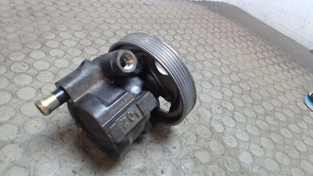 Foto: PUMPE SERVOLENKUNG eines Renault Megane Classic 1.4 C