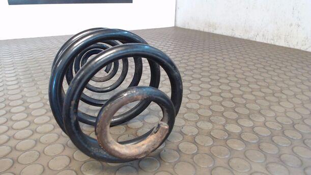 Foto: HINTERFEDER eines Opel Corsa C