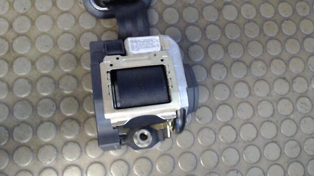 Foto: SICHERHEITSGURT VORNE RECHTS eines Seat Arosa 1.0 C