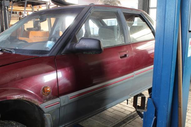 Foto: TÜR VORN LINKS (4/5-Türer) eines Rover 216 CLX