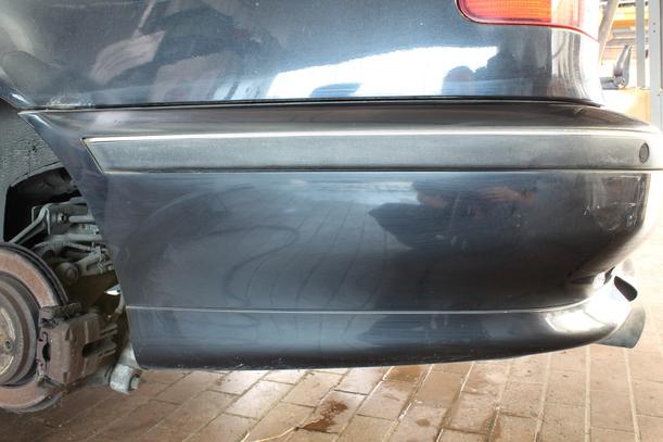 Foto: STOßSTANGE HINTEN eines BMW 520i touring C