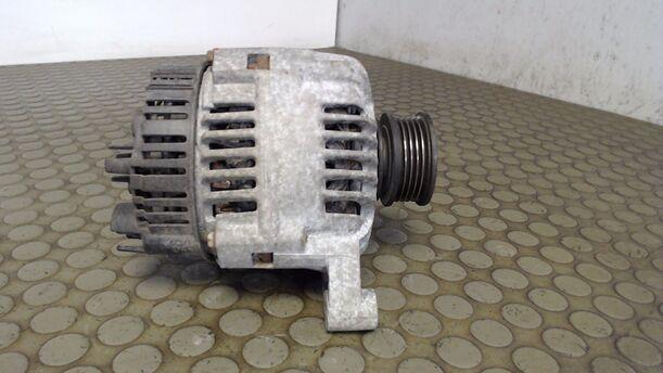 Foto: LICHTMASCHINE (ZUBEHÖR) eines Audi A6 Avant 1.8