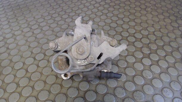 Foto: BREMSSATTEL HINTEN LINKS eines VW Passat Variant 1.8 5V
