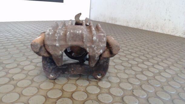 Foto: BREMSSATTEL HINTEN RECHTS eines VW Passat Variant 1.8 5V