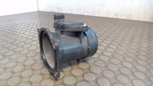 Foto: LUFTMASSENMESSER HITACHI eines VW Passat Variant 1.8 5V