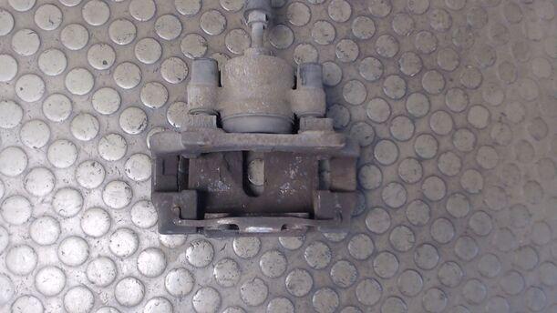 Foto: BREMSSATTEL HINTEN LINKS eines BMW 320d DPF Touring CL