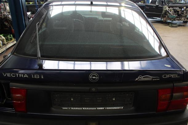 Foto: HECKKLAPPE eines Opel Vectra