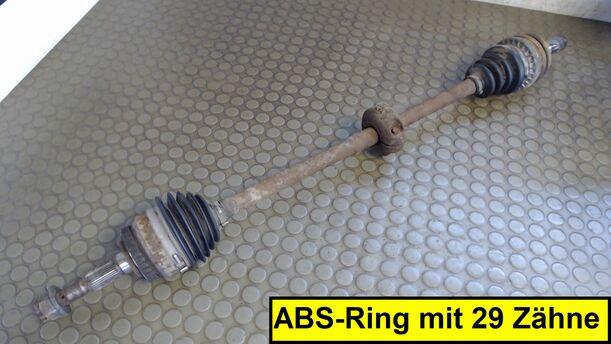 Foto: ANTRIEBSWELLE VORN RECHTS eines Opel Vectra