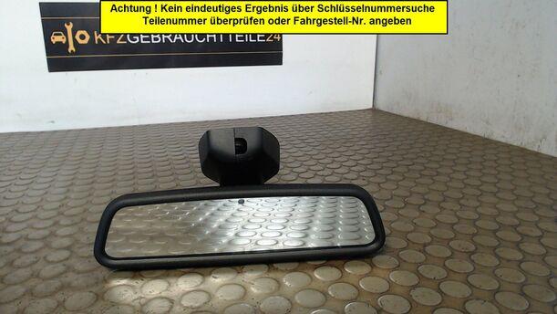 Foto: INNENSPIEGEL AUTOMATISCH ABBLENDEND eines BMW 520i