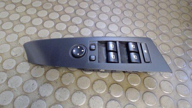 Foto: FENSTERHEBERSCHALTER eines BMW 520i