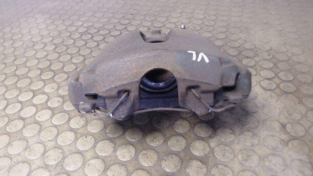 Foto: BREMSSATTEL VORN LINKS eines Opel Astra 1.7 CDTI Caravan