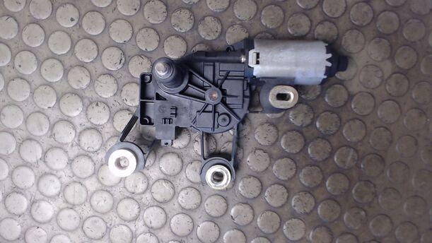 Foto: SCHEIBENWISCHERMOTOR HINTEN eines Ford Fiesta 1.6